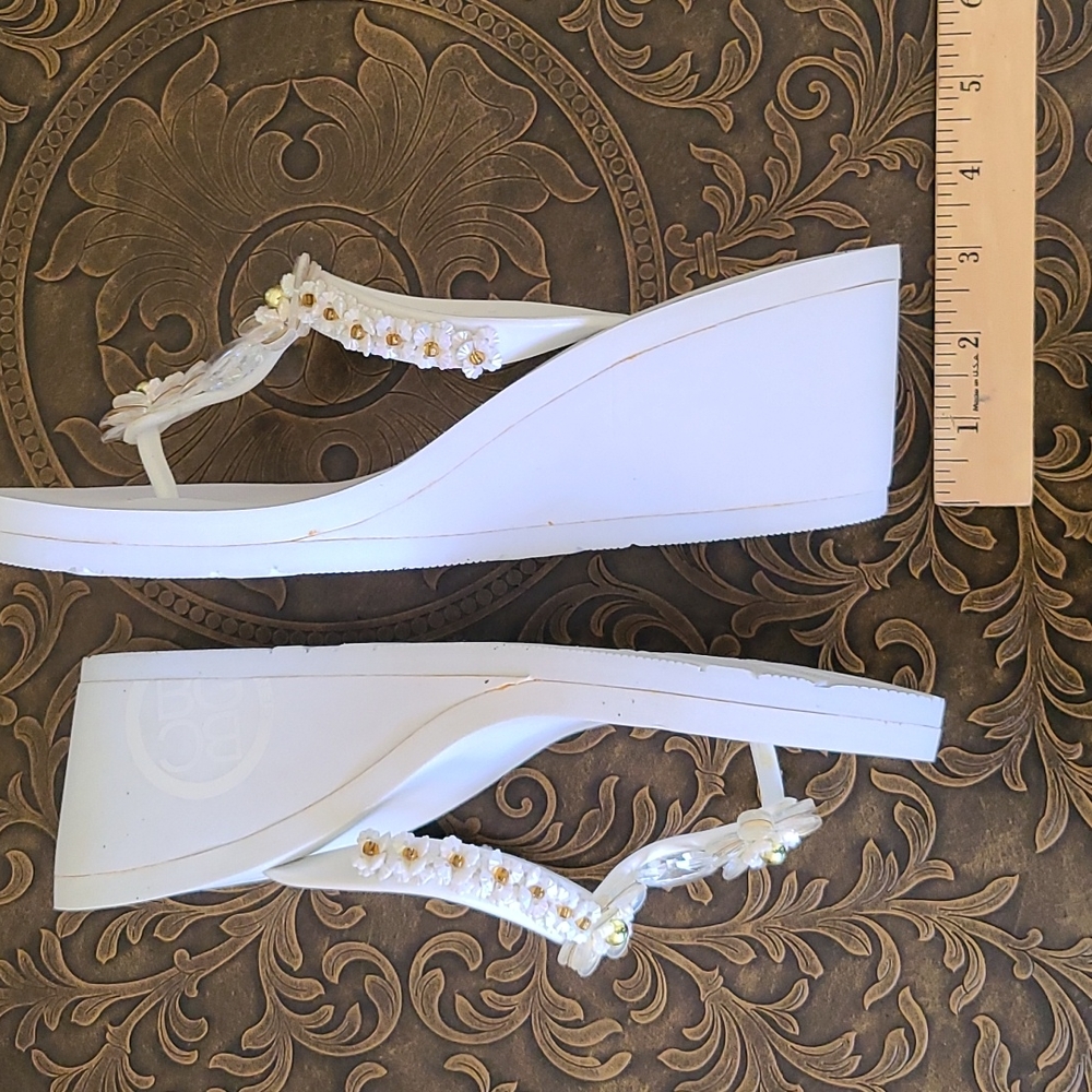 BCBG White Wedge Sandal - Picture 5 of 8